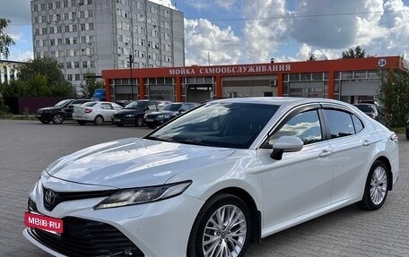 Toyota Camry, 2019 год, 2 630 000 рублей, 12 фотография