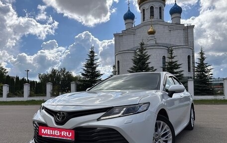 Toyota Camry, 2019 год, 2 630 000 рублей, 13 фотография