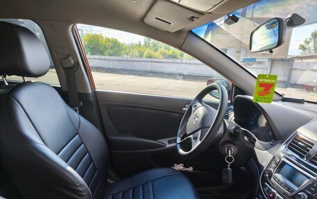 Hyundai Solaris II рестайлинг, 2015 год, 915 000 рублей, 7 фотография