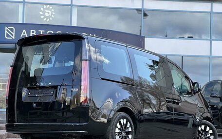 Hyundai Staria, 2025 год, 7 790 000 рублей, 3 фотография