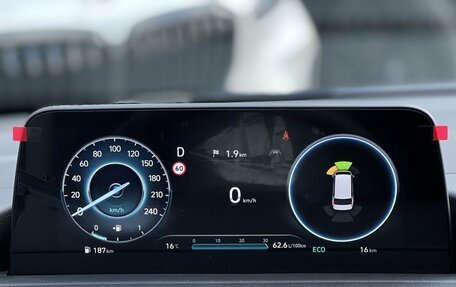 Hyundai Staria, 2025 год, 7 790 000 рублей, 19 фотография