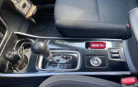 Mitsubishi Outlander III рестайлинг 3, 2018 год, 2 100 000 рублей, 5 фотография