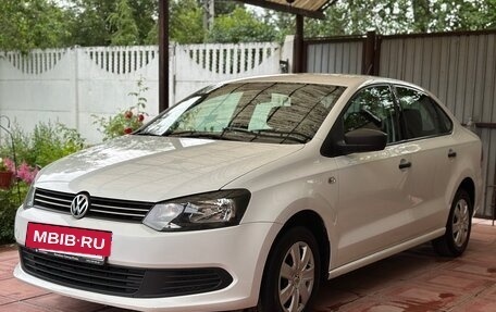 Volkswagen Polo VI (EU Market), 2014 год, 670 000 рублей, 2 фотография