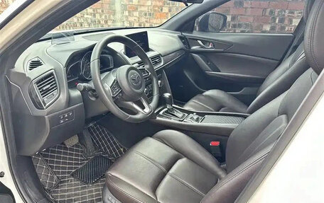 Mazda CX-4, 2022 год, 1 860 666 рублей, 5 фотография