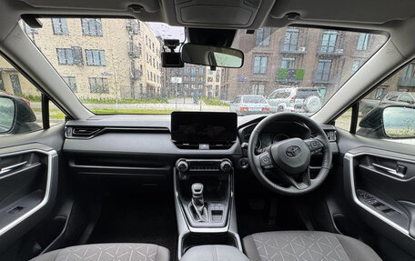 Toyota RAV4, 2021 год, 2 550 000 рублей, 16 фотография