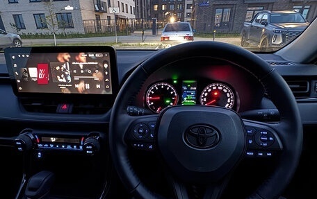 Toyota RAV4, 2021 год, 2 550 000 рублей, 20 фотография