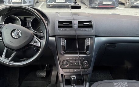 Skoda Yeti I рестайлинг, 2015 год, 1 750 000 рублей, 8 фотография