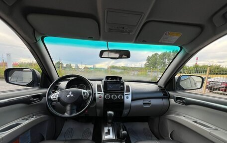 Mitsubishi Pajero Sport II рестайлинг, 2015 год, 1 649 000 рублей, 9 фотография