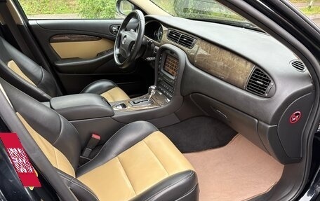 Jaguar S-Type I рестайлинг, 2005 год, 3 700 000 рублей, 34 фотография
