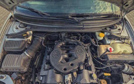 Dodge Intrepid II, 2004 год, 470 000 рублей, 33 фотография