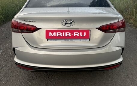 Hyundai Solaris II рестайлинг, 2022 год, 1 500 000 рублей, 2 фотография
