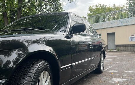 BMW 5 серия, 1990 год, 280 000 рублей, 3 фотография