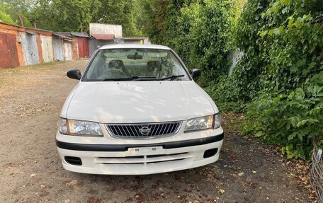 Nissan Sunny B15, 2001 год, 350 000 рублей, 2 фотография