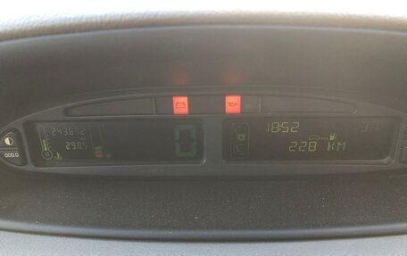 Citroen Xsara Picasso, 2004 год, 320 000 рублей, 10 фотография