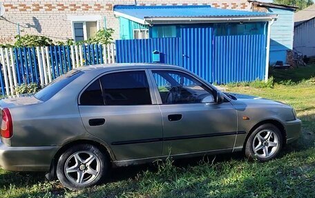Hyundai Accent II, 2004 год, 199 000 рублей, 8 фотография