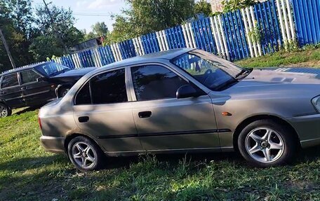 Hyundai Accent II, 2004 год, 199 000 рублей, 9 фотография