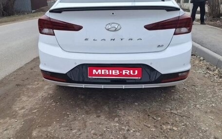 Hyundai Elantra VI рестайлинг, 2019 год, 1 750 000 рублей, 1 фотография