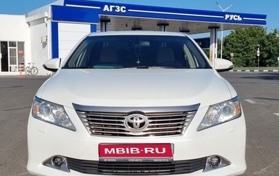 Toyota Camry, 2014 год, 2 300 000 рублей, 1 фотография