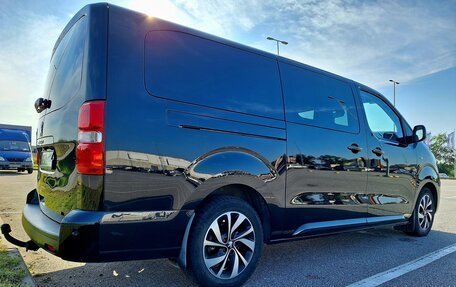 Peugeot Traveller I, 2021 год, 3 145 000 рублей, 1 фотография