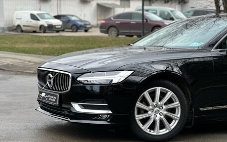 Volvo S90 II рестайлинг, 2019 год, 3 000 000 рублей, 3 фотография