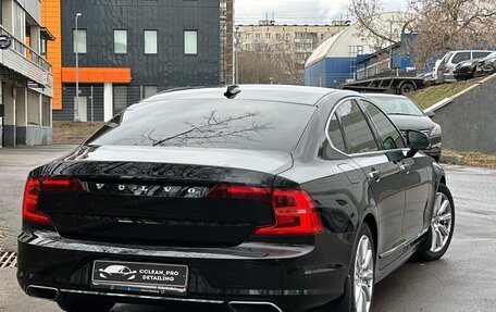 Volvo S90 II рестайлинг, 2019 год, 3 000 000 рублей, 4 фотография