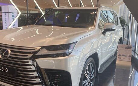Lexus LX, 2025 год, 19 000 000 рублей, 2 фотография