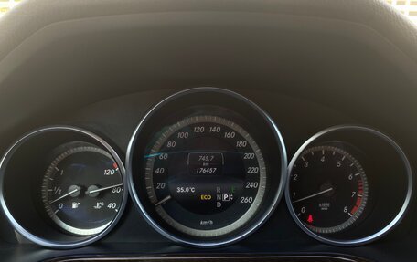 Mercedes-Benz E-Класс, 2013 год, 1 697 000 рублей, 17 фотография