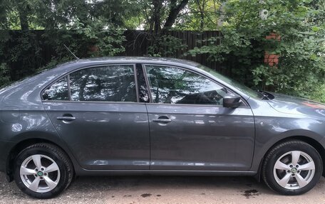 Skoda Rapid I, 2015 год, 900 000 рублей, 4 фотография