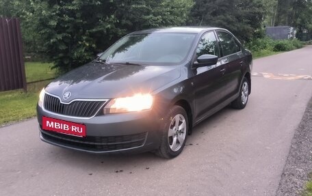 Skoda Rapid I, 2015 год, 900 000 рублей, 13 фотография