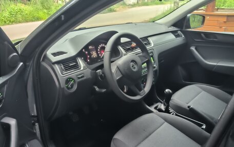 Skoda Rapid I, 2015 год, 900 000 рублей, 30 фотография