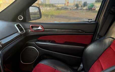Jeep Grand Cherokee, 2014 год, 7 000 000 рублей, 21 фотография