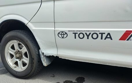 Toyota HiAce H100, 2003 год, 550 000 рублей, 17 фотография