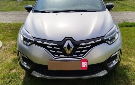 Renault Kaptur I рестайлинг, 2020 год, 1 800 000 рублей, 4 фотография