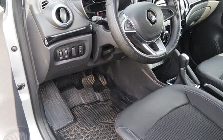 Renault Kaptur I рестайлинг, 2020 год, 1 800 000 рублей, 7 фотография