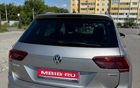 Volkswagen Tiguan II, 2018 год, 3 000 000 рублей, 10 фотография