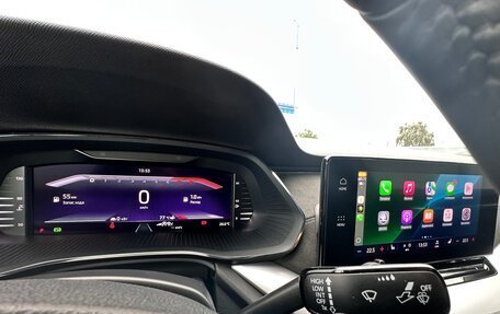 Skoda Octavia IV, 2021 год, 3 000 000 рублей, 24 фотография
