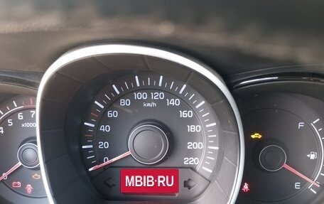 KIA Rio III рестайлинг, 2015 год, 800 000 рублей, 7 фотография