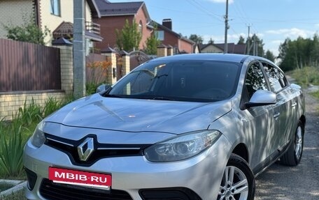 Renault Fluence I, 2014 год, 550 000 рублей, 2 фотография
