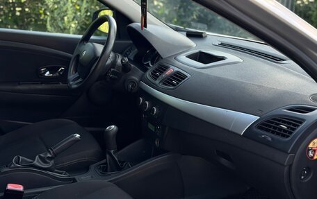 Renault Fluence I, 2014 год, 550 000 рублей, 14 фотография
