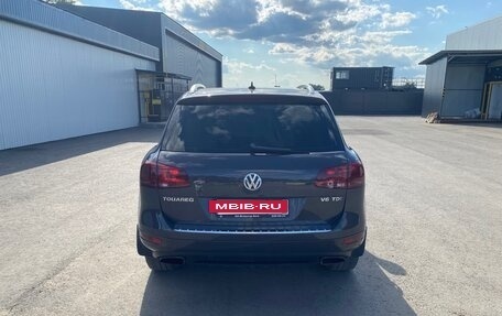 Volkswagen Touareg III, 2011 год, 1 550 000 рублей, 5 фотография