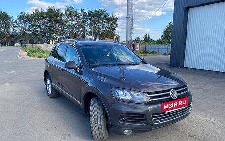 Volkswagen Touareg III, 2011 год, 1 550 000 рублей, 9 фотография
