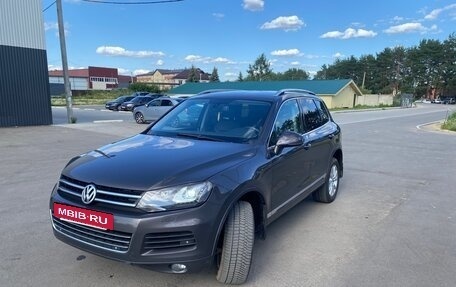 Volkswagen Touareg III, 2011 год, 1 550 000 рублей, 8 фотография