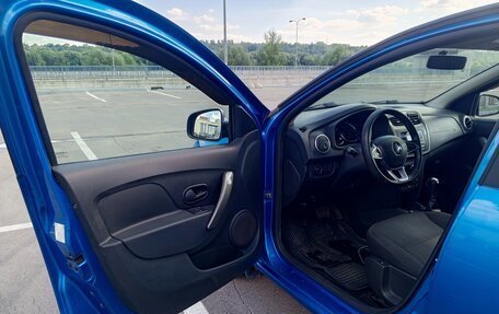 Renault Logan II, 2018 год, 690 000 рублей, 6 фотография