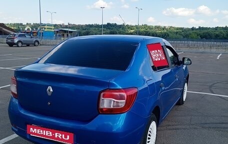 Renault Logan II, 2018 год, 690 000 рублей, 2 фотография