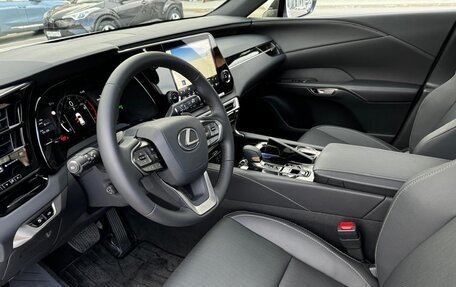 Lexus RX IV рестайлинг, 2025 год, 6 990 000 рублей, 10 фотография