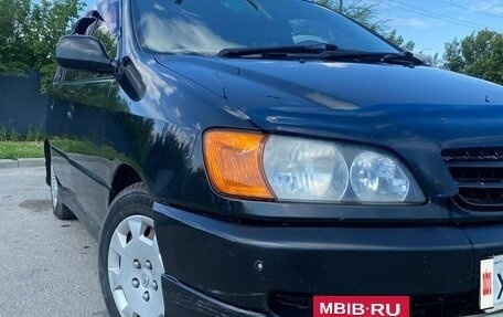Toyota Ipsum II, 1998 год, 500 000 рублей, 3 фотография