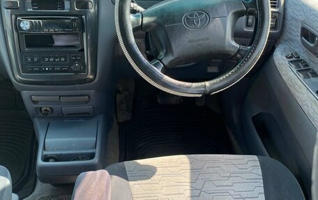 Toyota Ipsum II, 1998 год, 500 000 рублей, 10 фотография