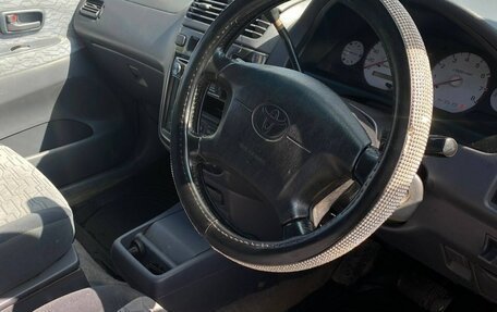 Toyota Ipsum II, 1998 год, 500 000 рублей, 9 фотография