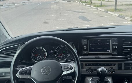 Volkswagen Caravelle T6 рестайлинг, 2021 год, 5 200 000 рублей, 9 фотография