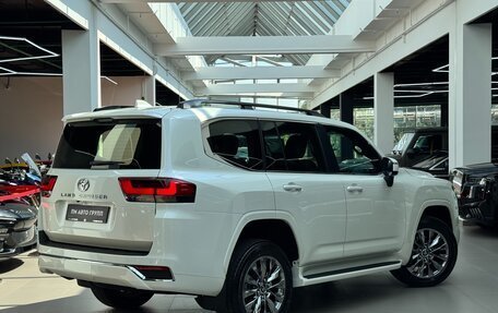 Toyota Land Cruiser, 2025 год, 13 150 000 рублей, 10 фотография